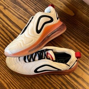 Nike AirMax 720s